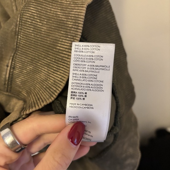 PILCRO Relaxed Distressed Shirt Jacket Shacket Green XS Anthropologie - DESC - Picture 3 of 10